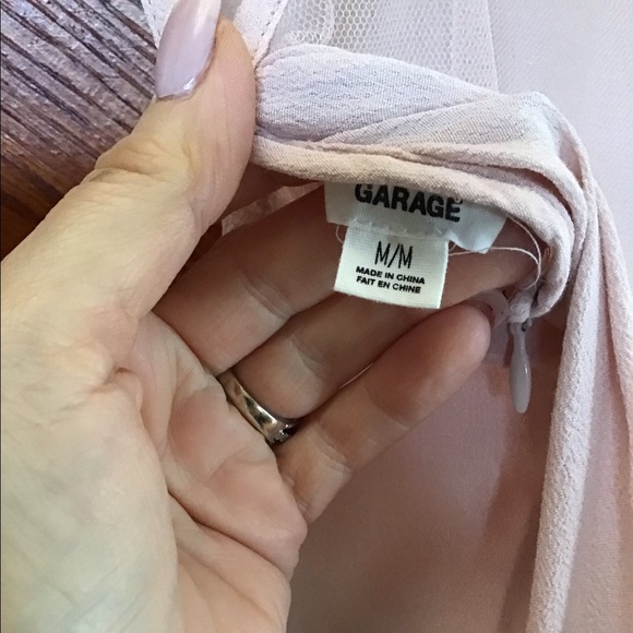 Garage Soft Pink Strappy Ruffle Top Size M - Picture 10 of 16